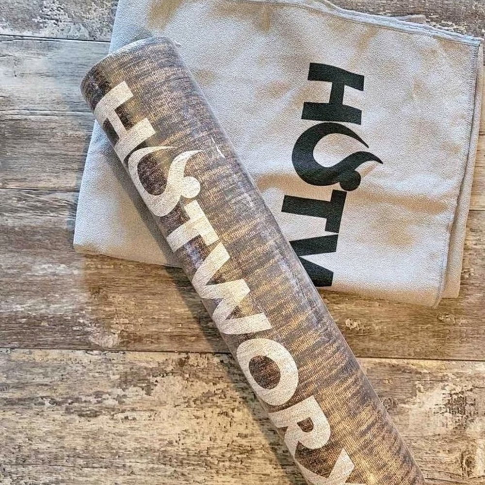 Hotworx yoga mat and towel bundle